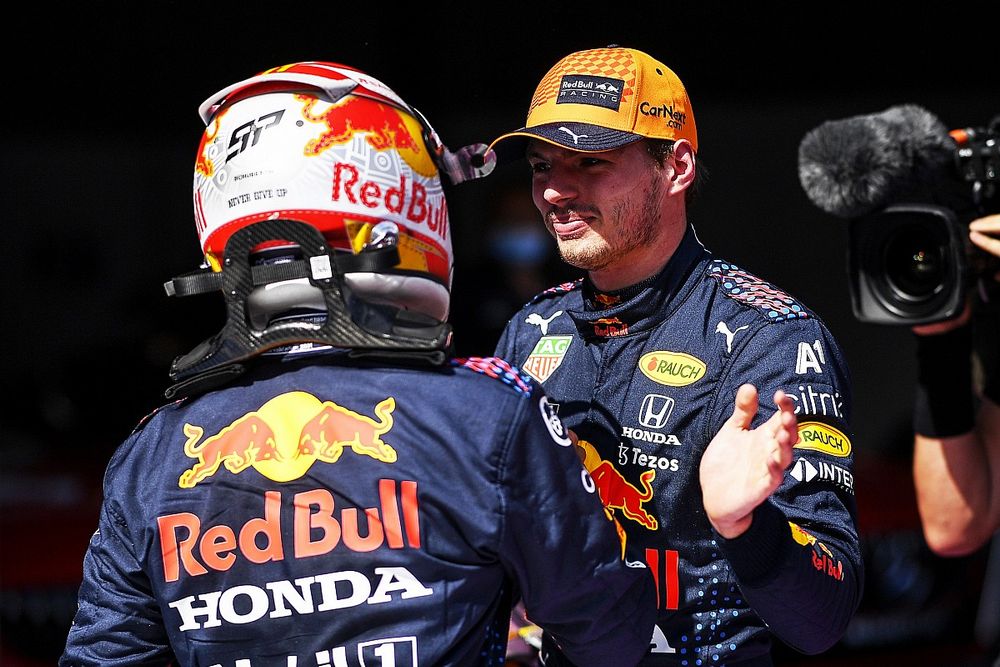 Red Bull и AlphaTauri намерены сохранить текущие составы в 2022-м