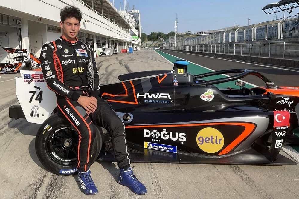 Cem Bölükbaşı, ilk EuroFormula Open antrenman seansında birinci!
