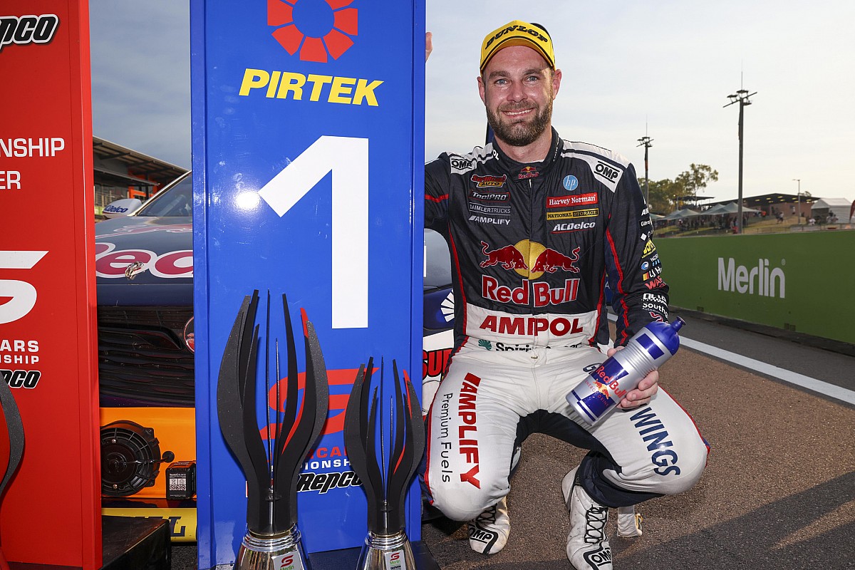 Darwin Supercars: Van Gisbergen doubles up in finale