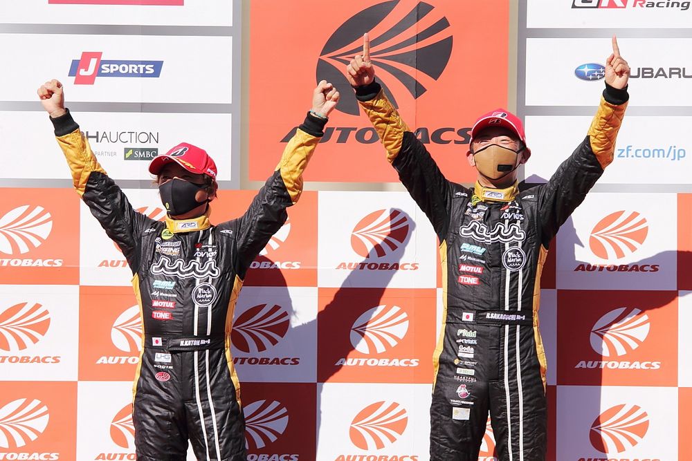 スーパーGT第4戦もてぎGT300決勝:タイミングよくFCYを利用したmuta Racing Lotus MCが優勝