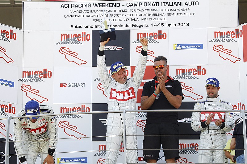 Biagi: "Una delle mie gare più belle, ho messo in fila gli specialisti della MINI al Mugello"