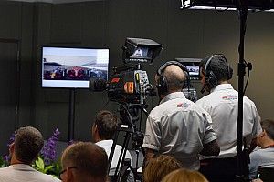 A Liberty Media nem tervezi bevezetni a fordított rajtrácsot a Forma-1-ben: mindent a rajongókért!