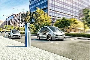 Disfruta de un curso de conducción y nuevas tecnologías con BOSCH