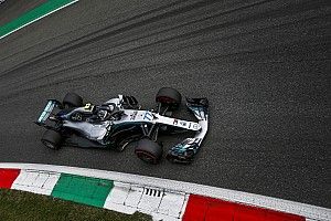 Bottas megint teljesen szétesett a Mercedesnél?