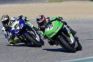Bastianelli e Bernardi si dividono la posta in gioco al Mugello nella classe Supersport 300