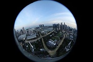 Пятница в Сингапуре. Большой онлайн