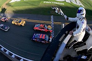 TOP-5: Os finais mais emocionantes da Daytona 500
