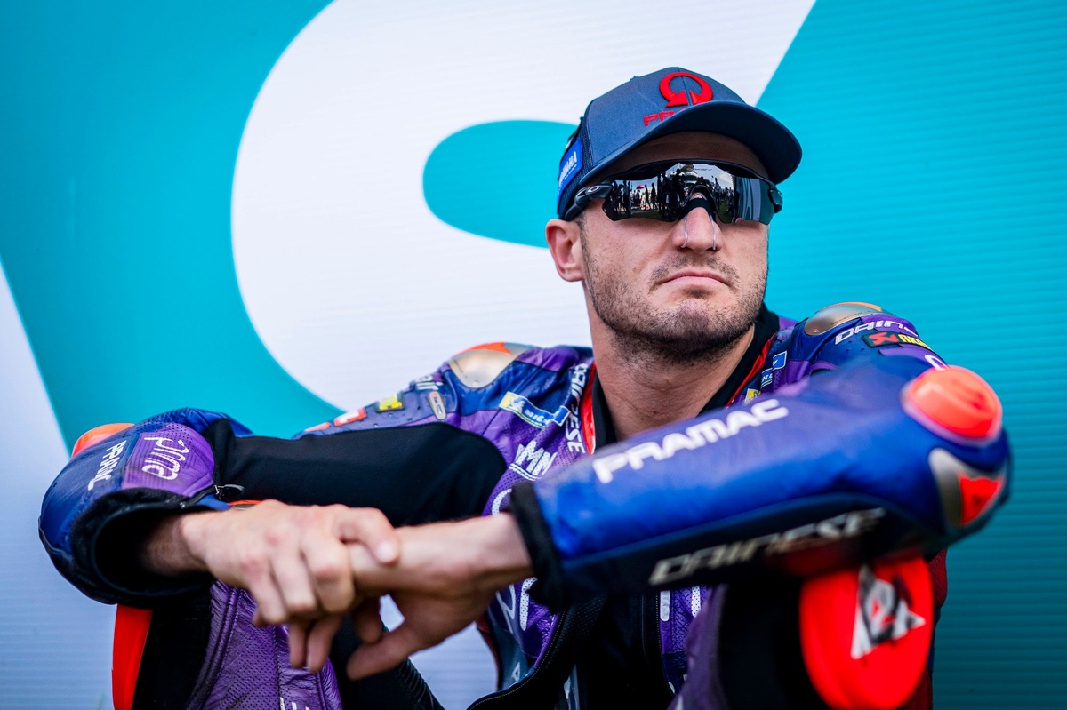 【潜在能力全開】【人生が加速する】第一チャクラ躍動✨希少深紅ブレス✨市杵島比売命 怪我から奇跡的に復帰したチーム代表の鈴木をK4GPの表彰台の一番高い所