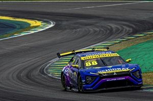 Felipe Fraga conquista bicampeonato da Stock Car em meio a corrida polêmica em Interlagos
