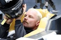 F1: Bottas visita Cadillac e realiza primeiro teste de assento