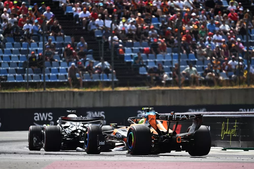 Lando Norris, McLaren, Sergio Pérez, Cadillac Racing