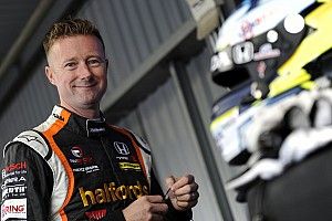 Shedden to make TCR debut in Dubai finale