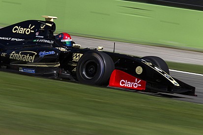 Fittipaldi regola Orudzhev e centra il successo in Gara 2 a Jerez