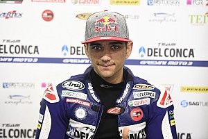 Martin leidt de dans in derde training, crash voor Loi