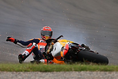 Schwantz : Márquez a eu de la chance dans ses chutes