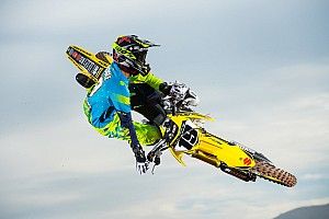 Justin Bogle costretto a fermarsi dopo l'incidente di Anaheim