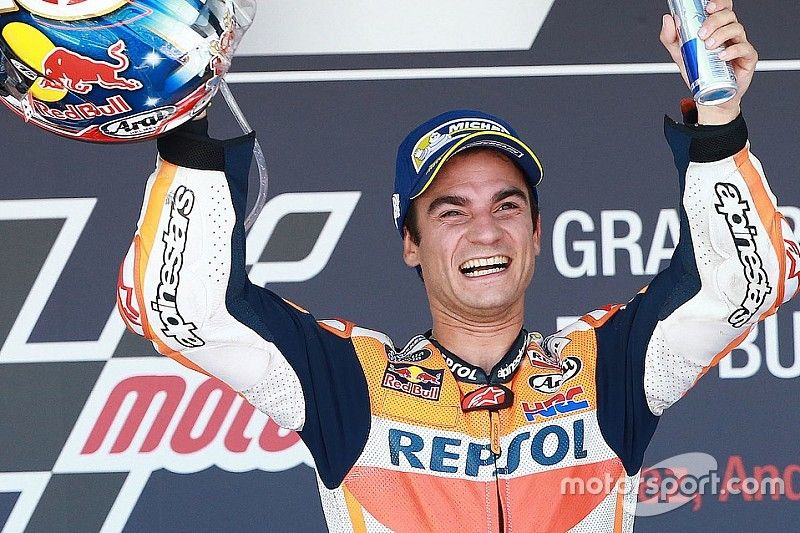 Podium: Race winner Dani Pedrosa, Repsol Honda Team