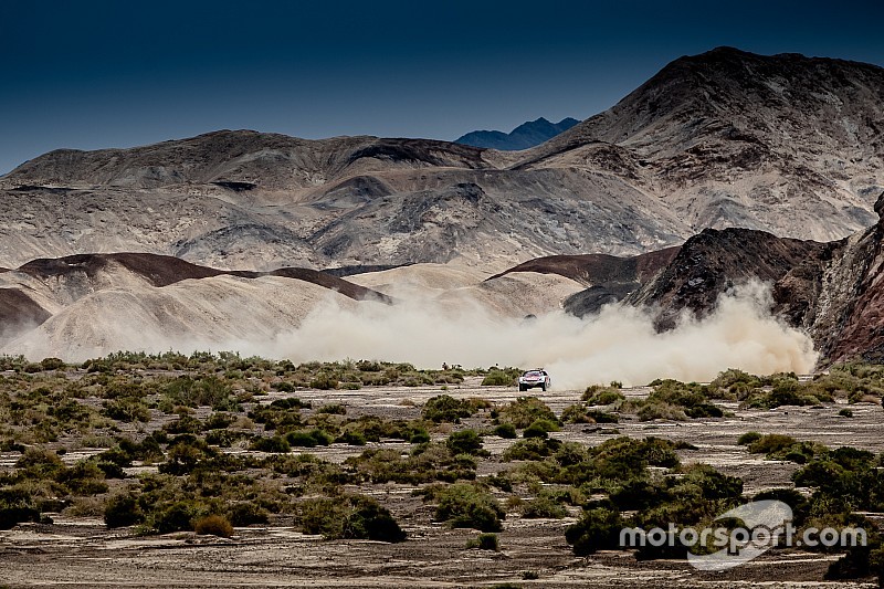 Silk Way Rally: Lavieille and Mardeev surf, the leaders suffer