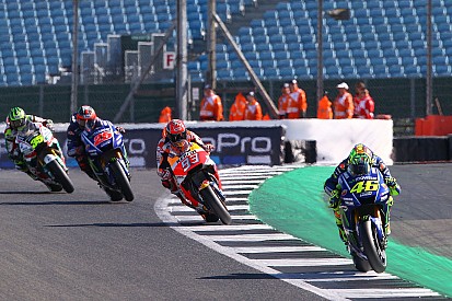 Ricciardo: MotoGP bakal ributkan bump Silverstone
