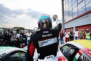 Carrera Cup Italia, che show il sabato di Imola!