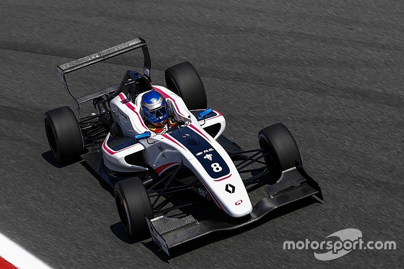 FR 2.0 Silverstone: Palmer wint, drama voor Verhagen en Opmeer