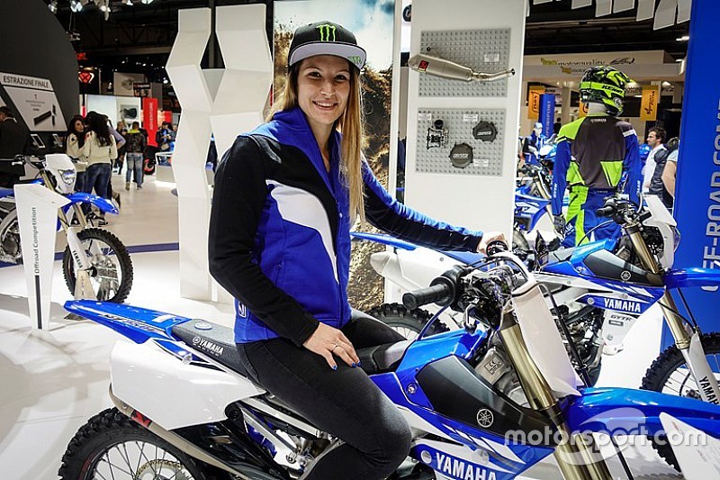 Kiara Fontanesi melawan kroser pria di MX2 Eropa
