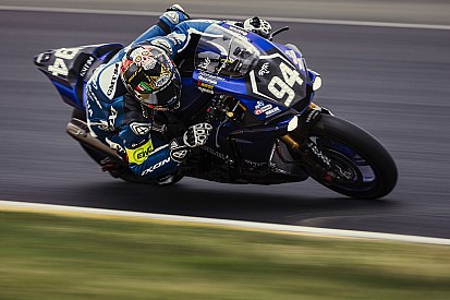Mike di Meglio et le GMT 94 remportent les 24 Heures Moto !