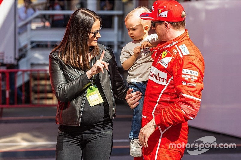 Fiocco rosa in Ferrari: è nata Rianna, la figlia di Raikkonen
