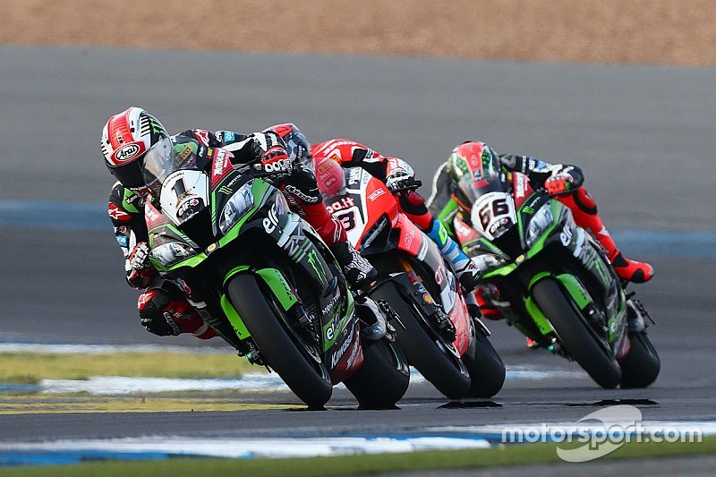 Fotogallery: le due gare del Mondiale Superbike a Buriram