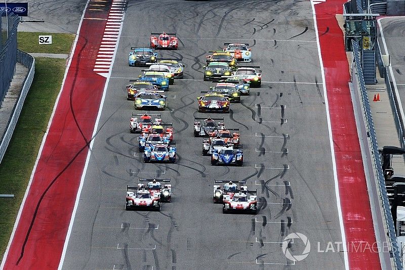 Départ : #1 Porsche Team Porsche 919 Hybrid: Neel Jani, Andre Lotterer, Nick Tandy en tête