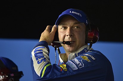 Jimmie Johnson's crew chief Chad Knaus has team laptop stolen
