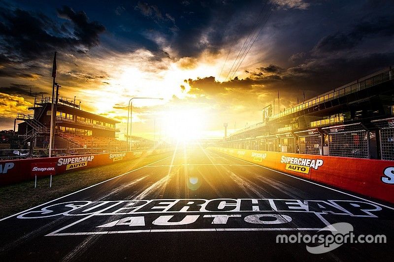  Sunrise on race day over pit straight