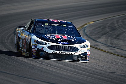 Manufacturer change anything but seamless for Harvick and SHR