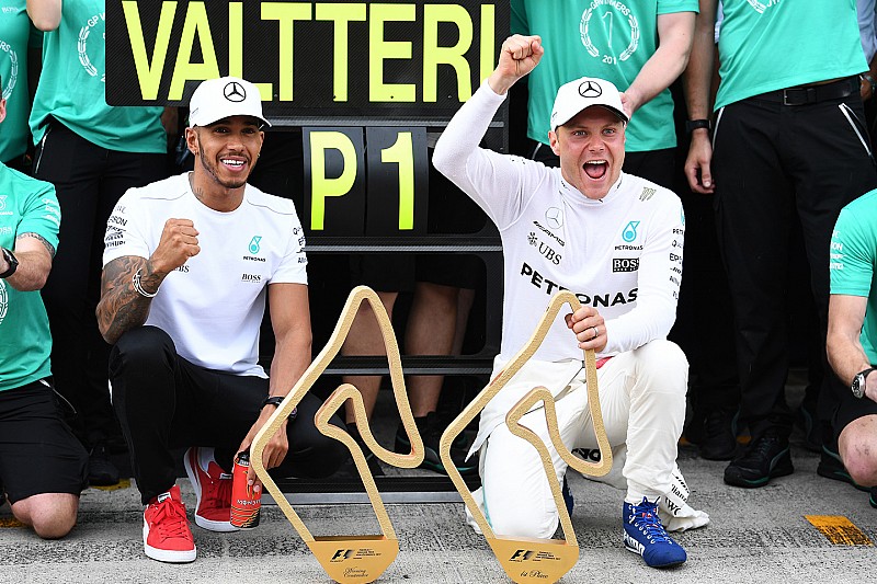 Osztrák Nagydíj: hivatalos időrend, legyőzhetetlen Mercedes