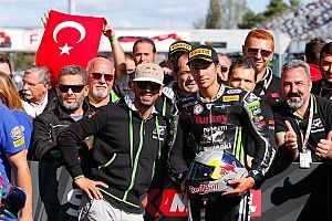 Superstock 1000 Jerez: Scheib kazandı, Toprak uçuşa geçti!