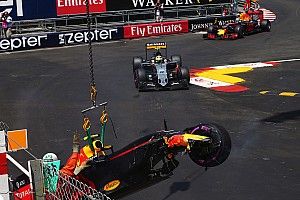 Verstappen hata yaptığını kabul ediyor