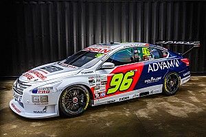 Wood, Percat reveal retro looks
