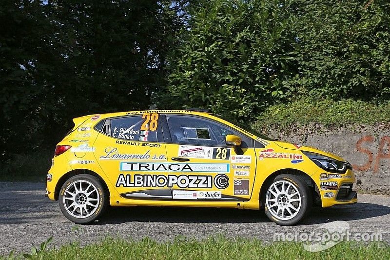 Kevin Gilardoni, Corrado Bonato Renault Clio R3T #28