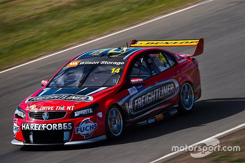 Winton V8s: Slade sets record pace in FP1