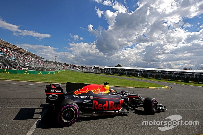 Bevestigd: Ricciardo verliest vijf startplaatsen om versnellingsbak