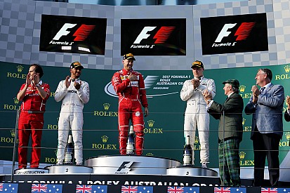 Stewart: Hamilton gerçekten Vettel’den daha mı iyi?