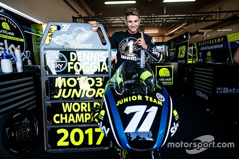 Dennis Foggia è campione del mondo Junior nel CEV Moto3