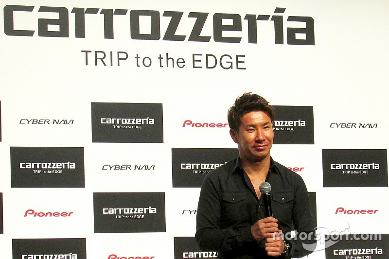 小林可夢偉、音へのこだわりを語る。パイオニアのイベントに登場