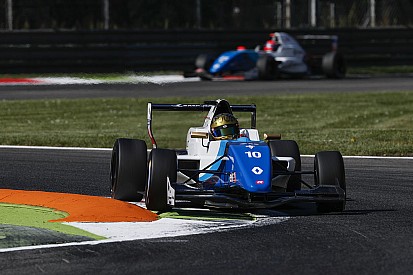 Robert Shwartzman si impone a Monza in una Gara 1 interrotta anticipatamente