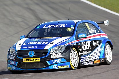 Donington BTCC: Moffat takes maiden win in Race 1