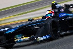 Qualifs - Vergne signe la pole... en tête-à-queue !
