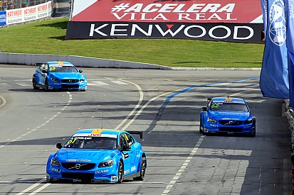 Les Volvo en embuscade à Vila Real