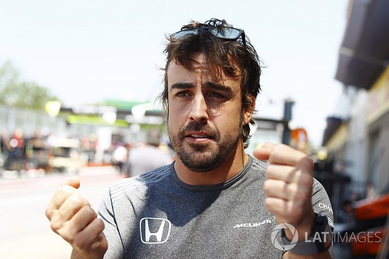 Pas de risque de surmenage pour Alonso, "avant tout pilote F1 McLaren"