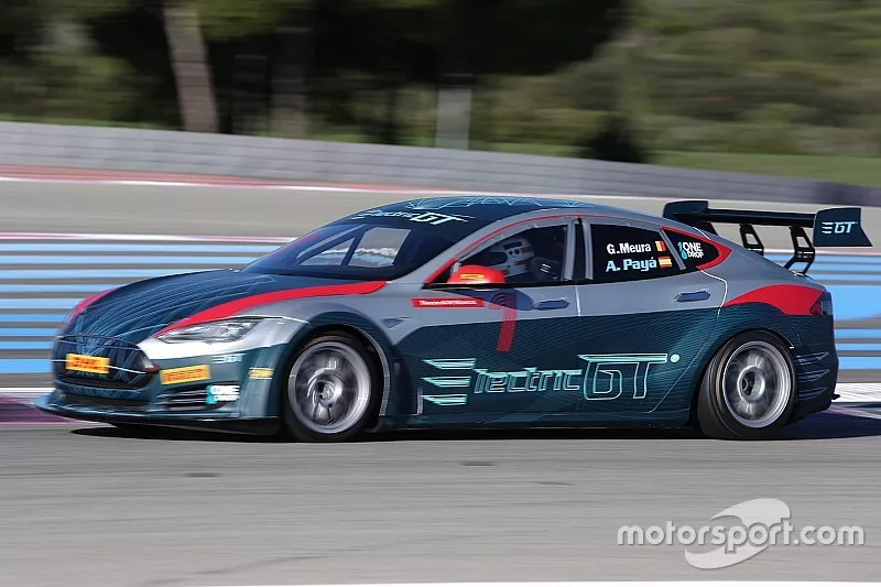 Tesla Model S P85+ testing