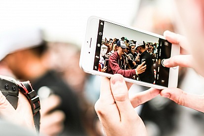 Formule 1 zet stappen op sociale media, 'maar is nog steeds nergens'